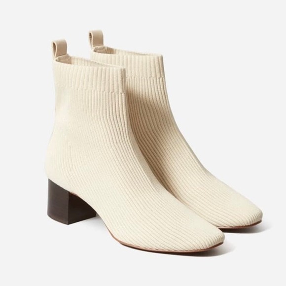 Everlane The Glove Boot Ribbed Knit in Bone Size 10 - Picture 2 of 12